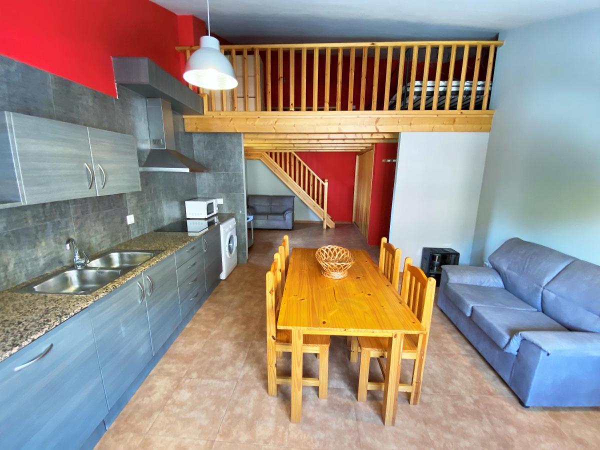 La Vall Apartaments Duplex San Lorenzo de Morunys Εξωτερικό φωτογραφία